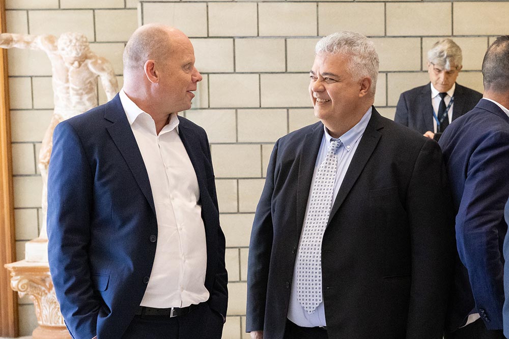 east-med-baseblue-conference-1 (3)